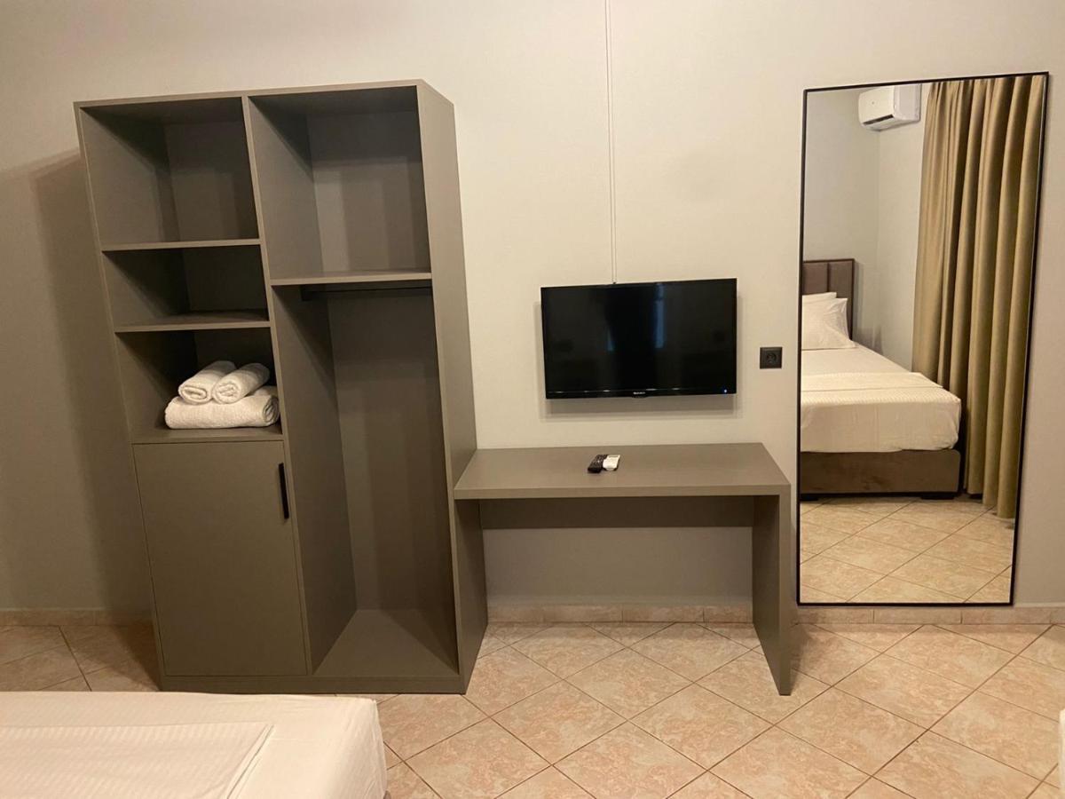"Hotel Lili" Saranda Dış mekan fotoğraf